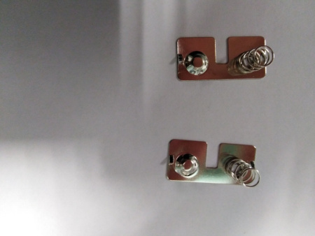 Контакты для батареек АА 30500-040 (+/-)