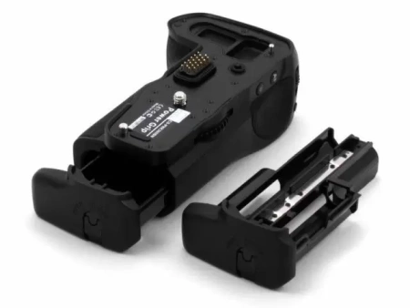 Батарейный блок CameronSino CS-PNK300BN для Pentax K-3 (D-BG5)