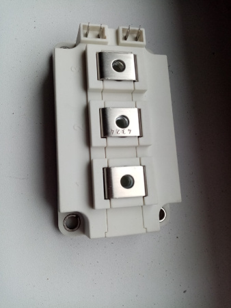 Модули IGBT FF300R12KT4