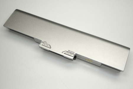 Аккумулятор (батарея) для ноутбука Sony Vaio VGN-AW, CS FW (VGP-BPS13) 4400-5200mAh OEM серебристая