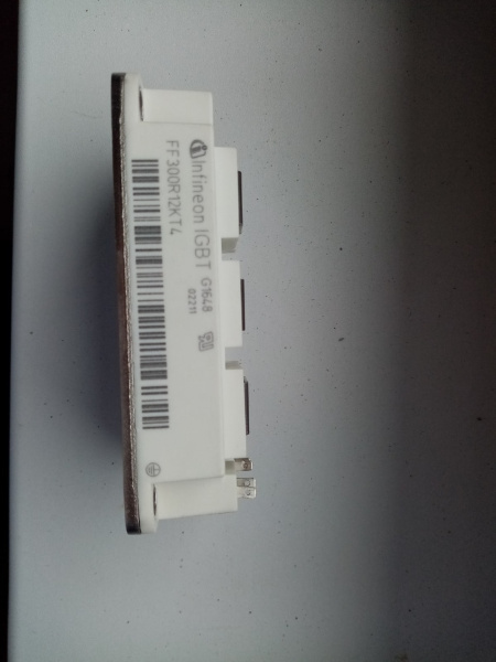 Модули IGBT FF300R12KT4